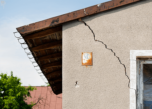 Types Of Cracks in Walls