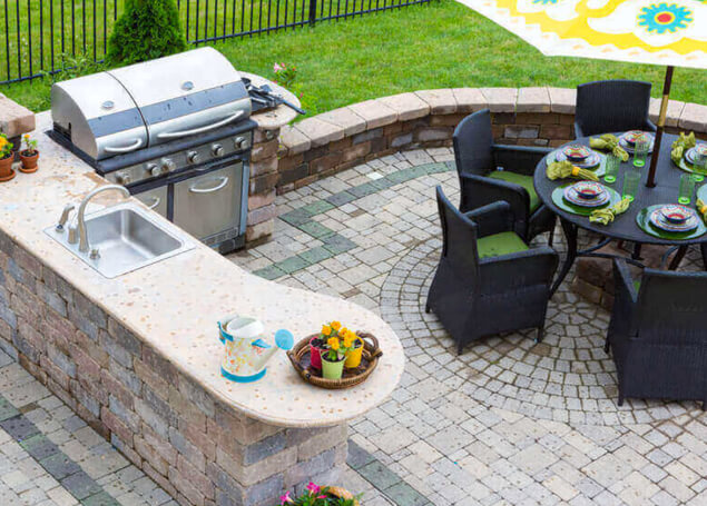 Types of outdoor kitchens 